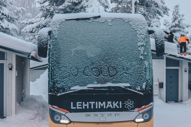 finland-bus-winter