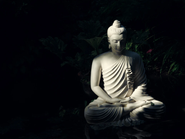 gautama-buddha-meditation-pose