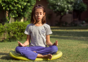 Read more about the article Making Yoga Mandatory at School to Promote Healthy Lifestyle